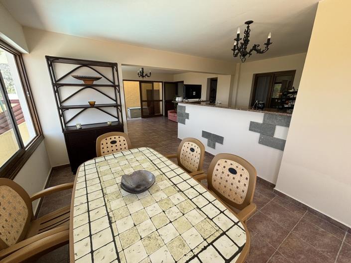 Image No.31-4 Bed Villa / Detached for sale