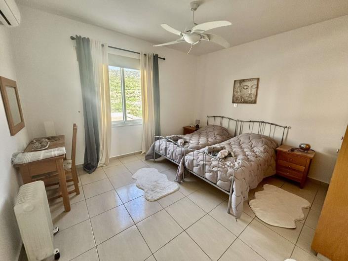 Image No.14-2 Bed Apartment for sale