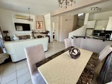 6cae4130-066b-4fc6-b053-db0ba9d435eb