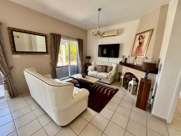 14eca8a3-5362-4cb0-beb9-8f7a61c2ef84