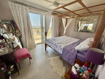 6f5997f5-79dd-4697-83ed-7773561f946e