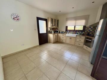 dd4de008-5fdb-4c69-a2d0-88001a38d97f