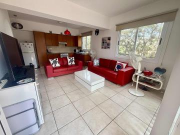 c90943b6-09c8-46a7-8be9-aaddf987676e