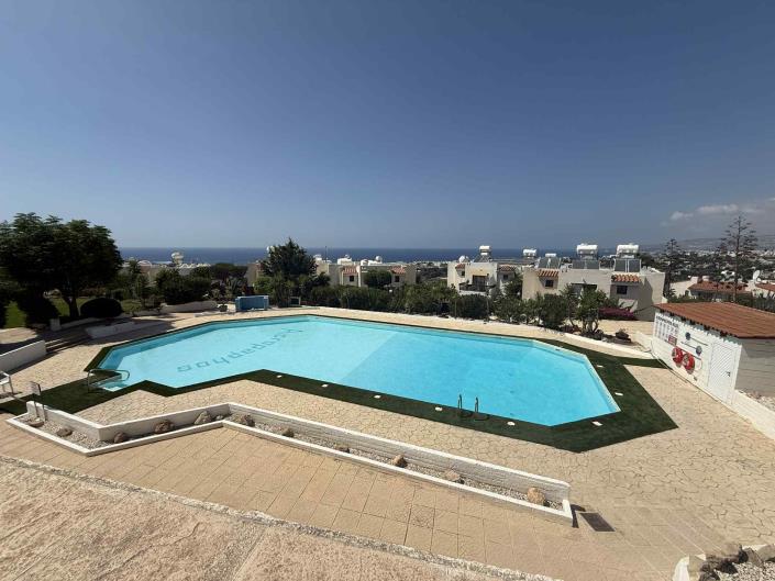 Image No.3-Jumelé de 3 chambres à vendre à Chlorakas