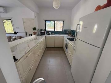 19f7aaaf-4caa-42f5-a446-695c01feade0