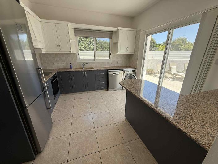 Image No.4-3 Bed Villa / Detached for sale