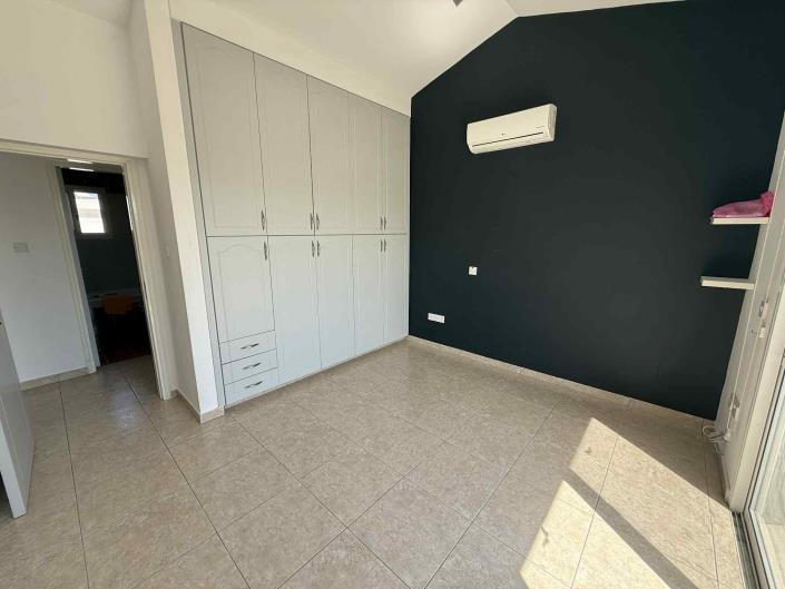 Image No.15-3 Bed Villa / Detached for sale