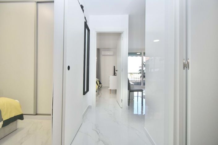 Image No.21-2 Bed Apartment for sale