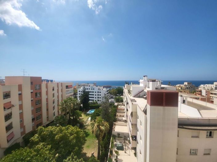 Image No.13-3 Bed Apartment for sale