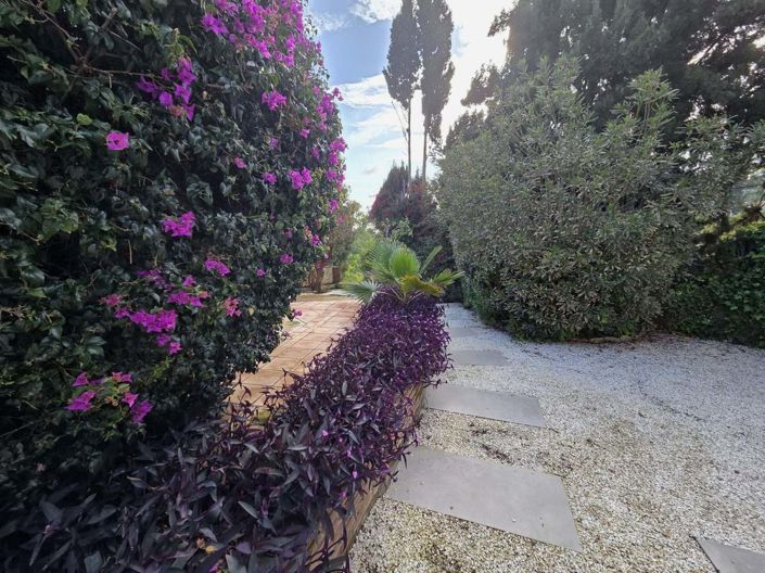 Image No.3-4 Bed Villa for sale