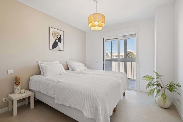 Image No.7-3 Bed Apartment for sale