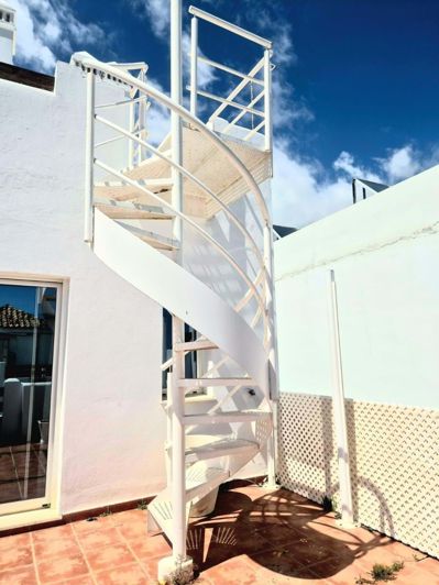 Image No.19-2 Bed Apartment for sale