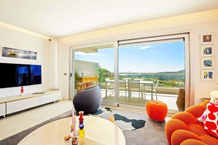 Image No.9-2 Bed Apartment for sale