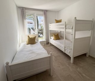 3982-673377-78d1f4f8b6655591b02d22fabb36a692d