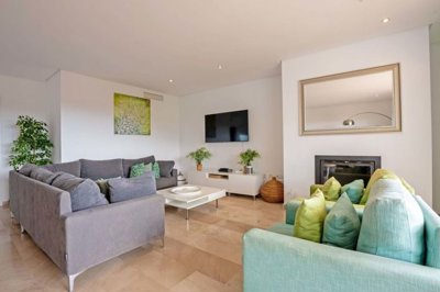 3982-673377-78d1f4f8b6655591b02d22fabb36a692d