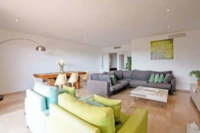 3982-673377-78d1f4f8b6655591b02d22fabb36a692d