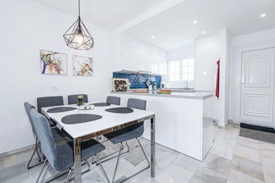 3982-690541-78d1f4f8b6655591b02d22fabb36a692d