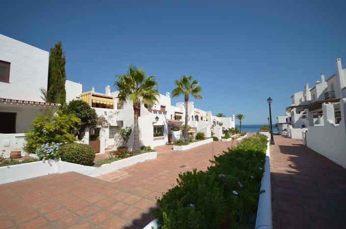 Image No.25-2 Bed Apartment for sale