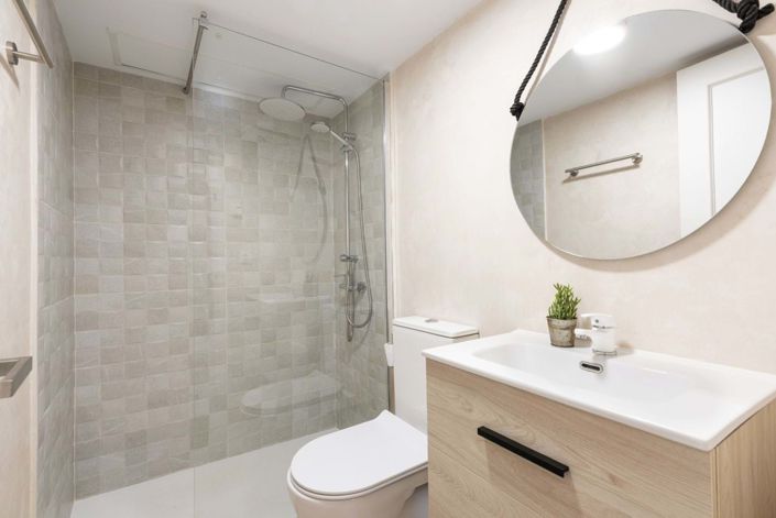 Image No.17-3 Bed Apartment for sale