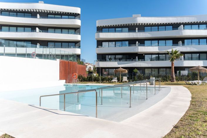 Image No.14-2 Bed Apartment for sale