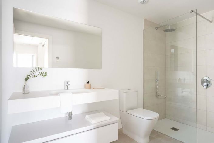 Image No.9-2 Bed Apartment for sale