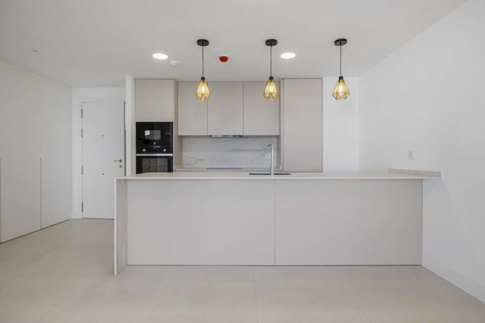 Image No.11-2 Bed Apartment for sale