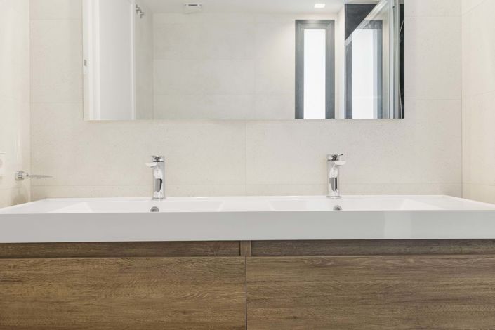 Image No.19-2 Bed Apartment for sale