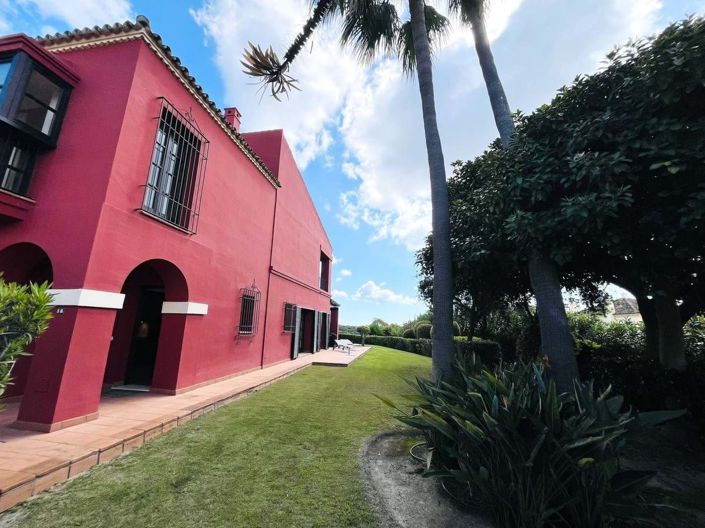 Image No.9-2 Bed Villa for sale