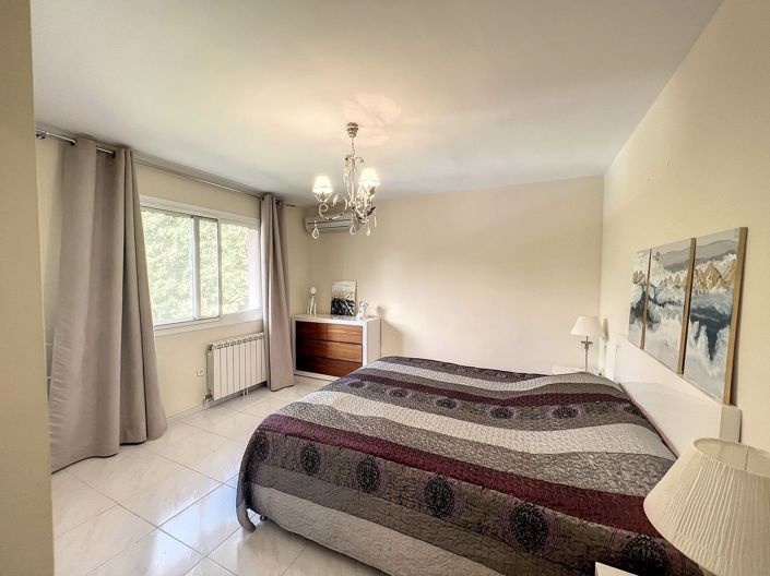 Image No.23-5 Bed Villa for sale