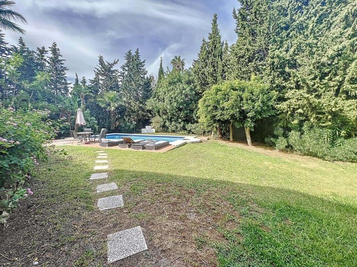 Image No.30-5 Bed Villa for sale