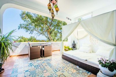 3982-677732-78d1f4f8b6655591b02d22fabb36a692d