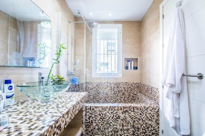 3982-677732-78d1f4f8b6655591b02d22fabb36a692d