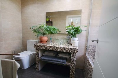 3982-677732-78d1f4f8b6655591b02d22fabb36a692d