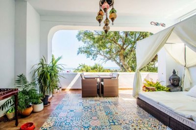 3982-677732-78d1f4f8b6655591b02d22fabb36a692d