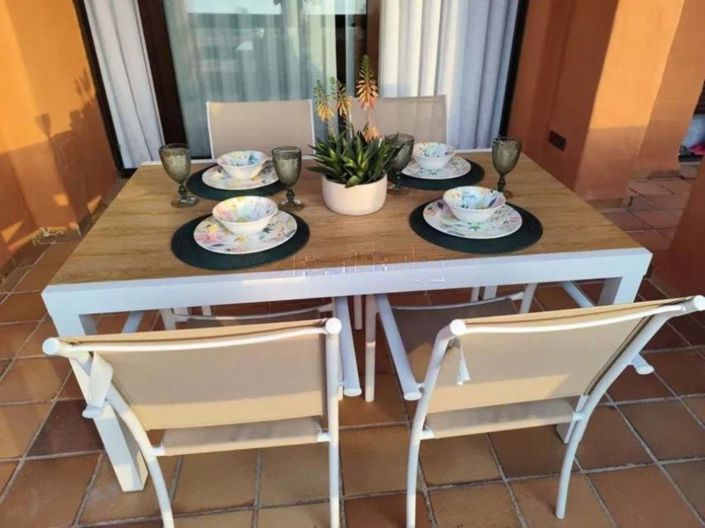 Image No.9-2 Bed Apartment for sale