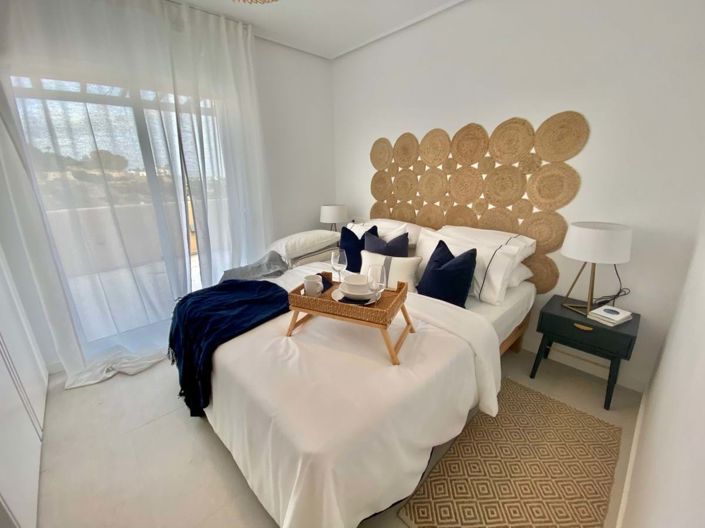 Image No.5-4 Bed Apartment for sale