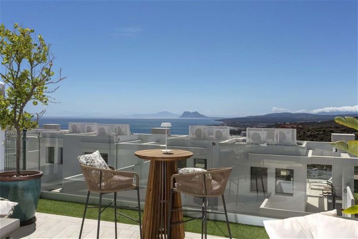 Image No.2-3 Bed Townhouse for sale