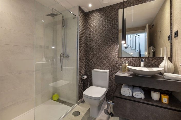 Image No.36-3 Bed Townhouse for sale