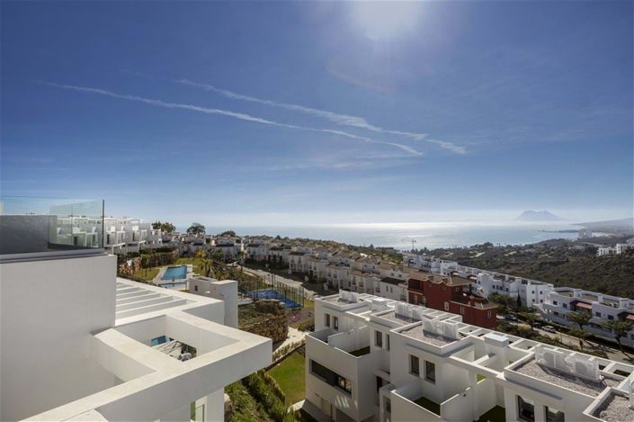 Image No.45-3 Bed Townhouse for sale