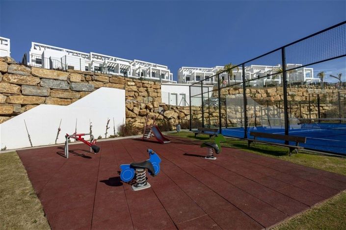 Image No.53-3 Bed Townhouse for sale