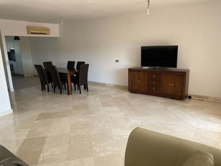 Image No.15-3 Bed Townhouse for sale