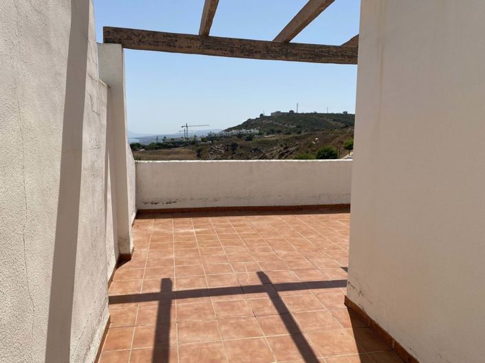 Image No.22-3 Bed Townhouse for sale