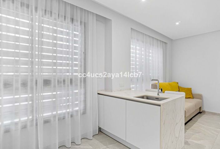 Image No.8-2 Bed Apartment for sale