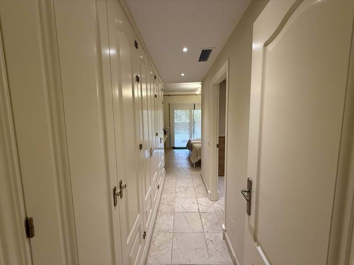 Image No.8-3 Bed Apartment for sale