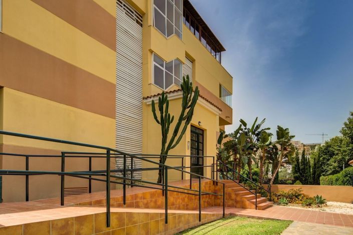 Image No.31-2 Bed Apartment for sale