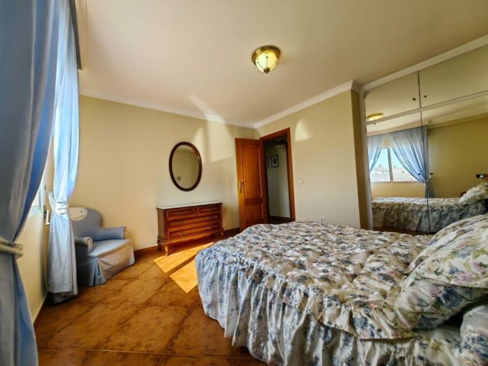 Image No.21-3 Bed Apartment for sale