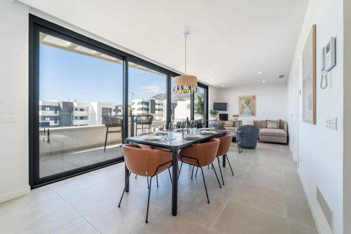 Image No.3-4 Bed Apartment for sale