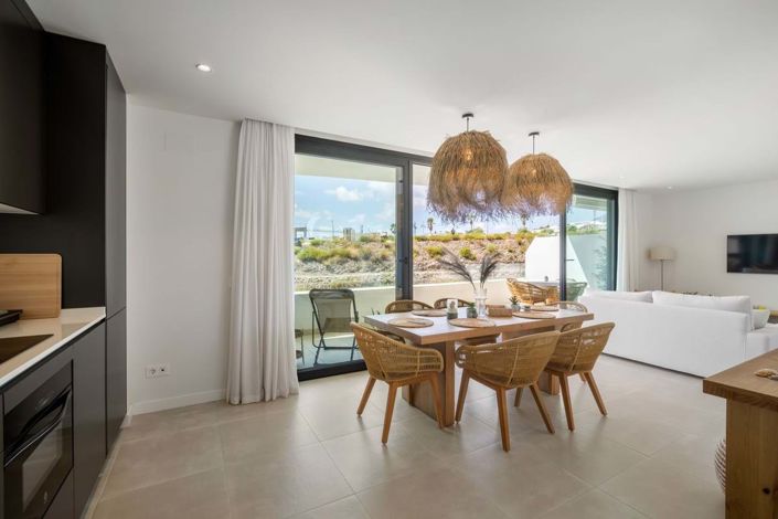 Image No.12-2 Bed Apartment for sale