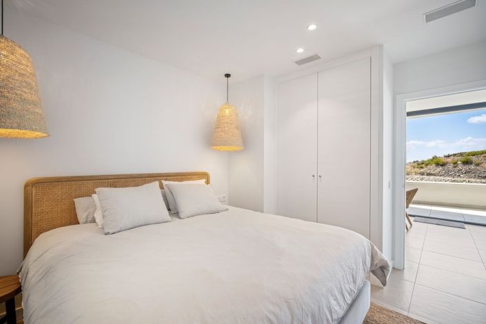 Image No.4-2 Bed Apartment for sale