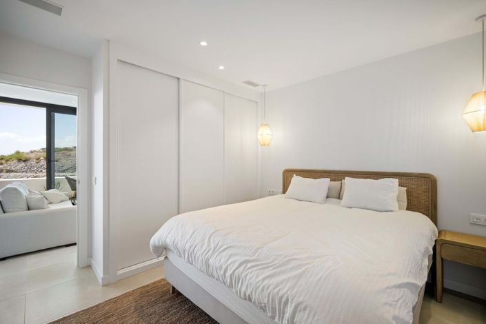 Image No.5-2 Bed Apartment for sale